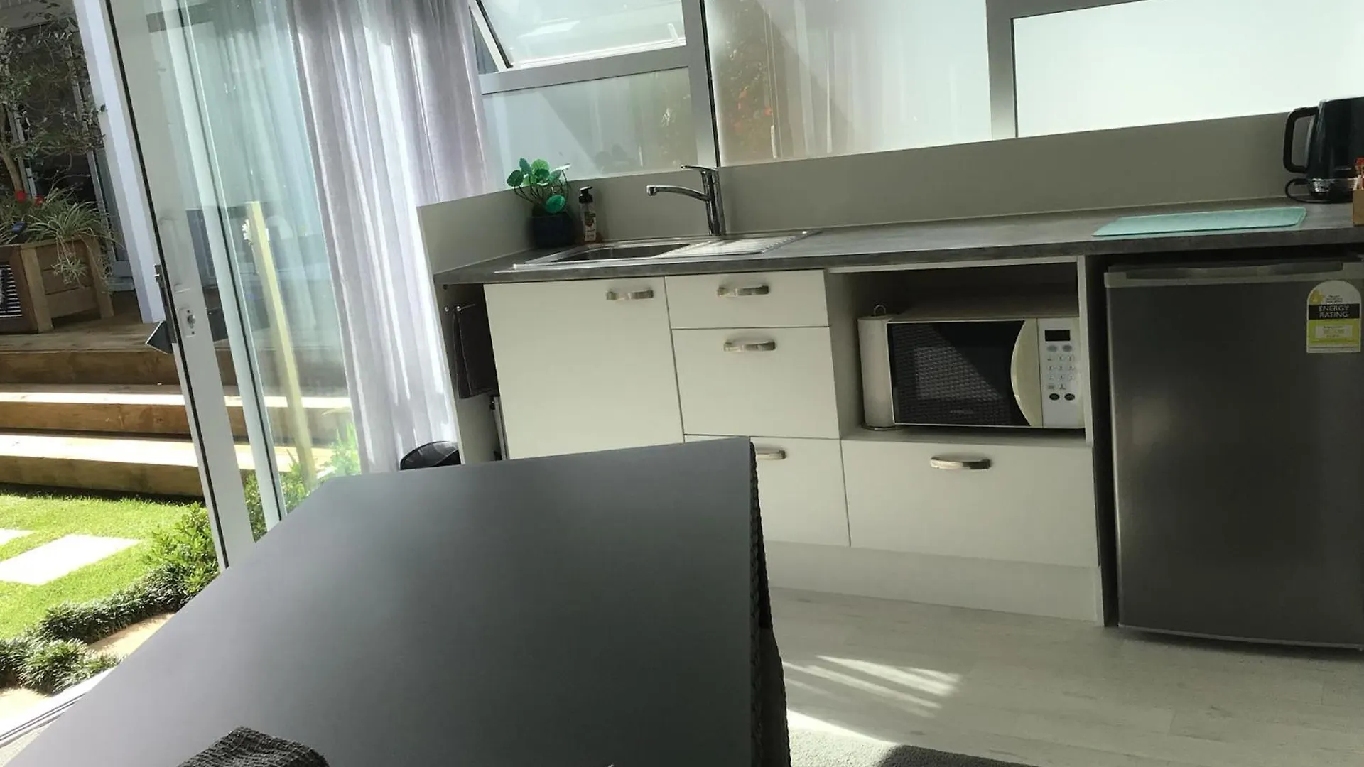 Apartment Tranquil Garden Studio Tauranga